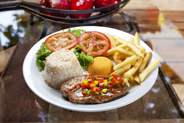 Serviço integrado de alimentação e relacionamento
